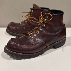 Red Wing 8146 Roughneck Moc Toe size 9.5
